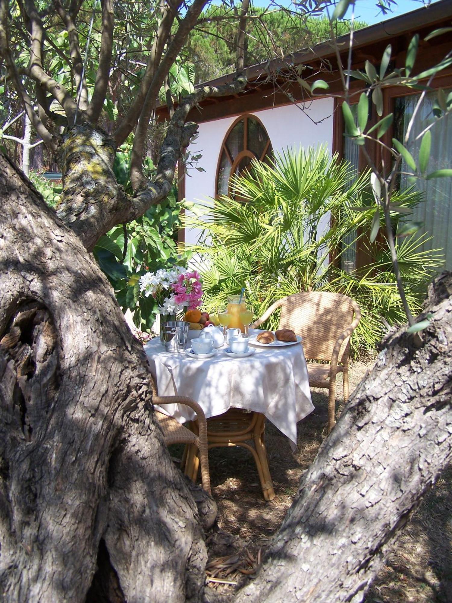 Hotel Club Ragno D'Oro Olbia Tempio Dış mekan fotoğraf